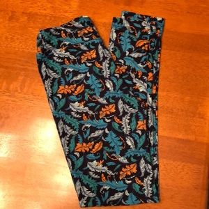 LuLaRoe Tween Leggings
